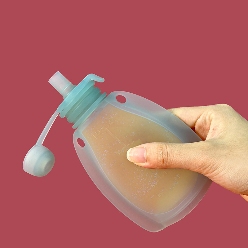 Pochettes alimentaires pour bé - Baby Food Reusable Pouches avis et prix